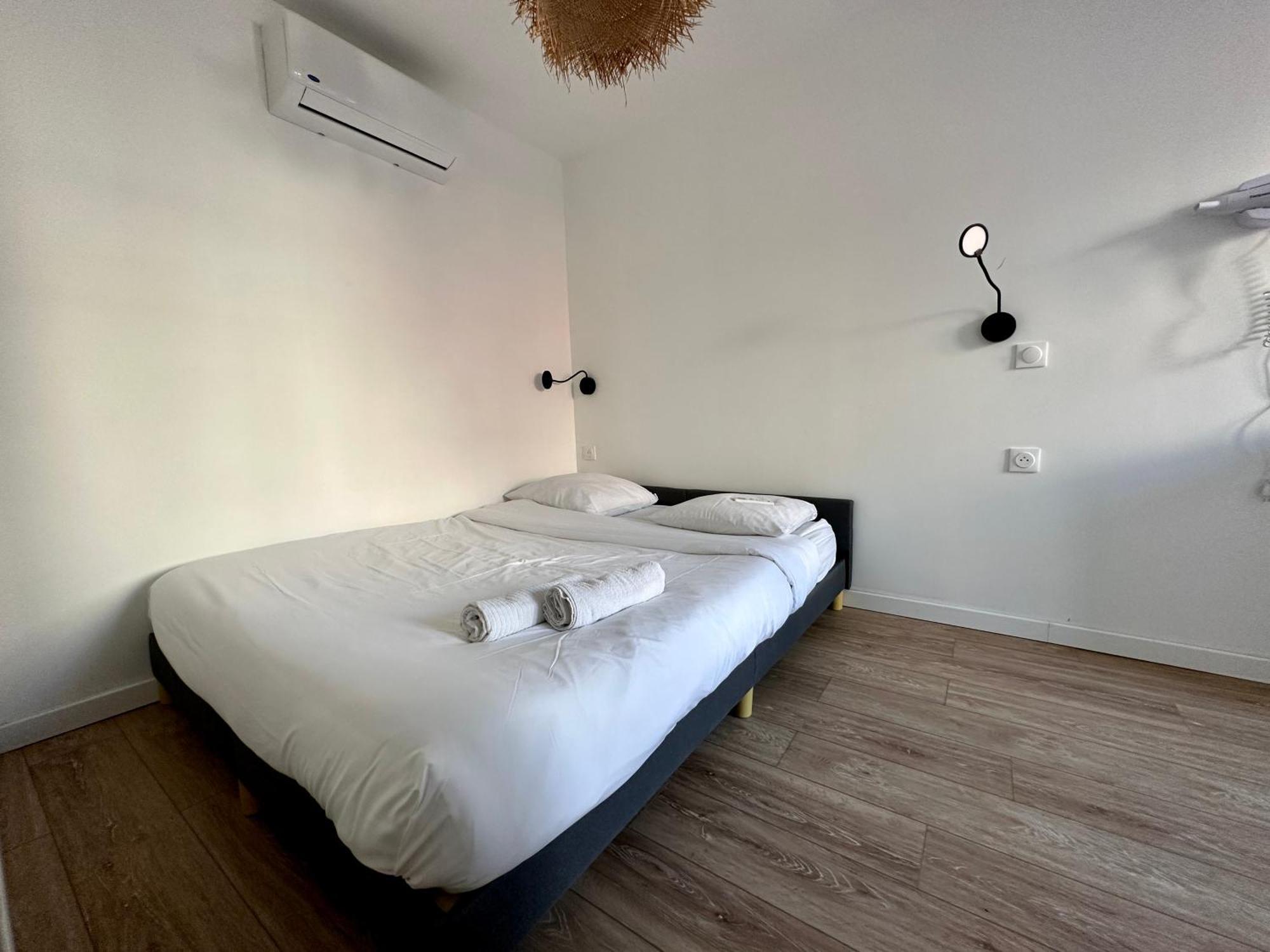 Petra - Appartement Climatise En Hypercentre Reims Eksteriør billede