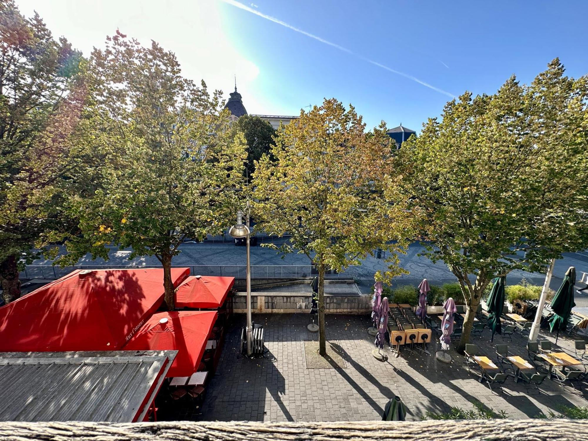 Petra - Appartement Climatise En Hypercentre Reims Eksteriør billede